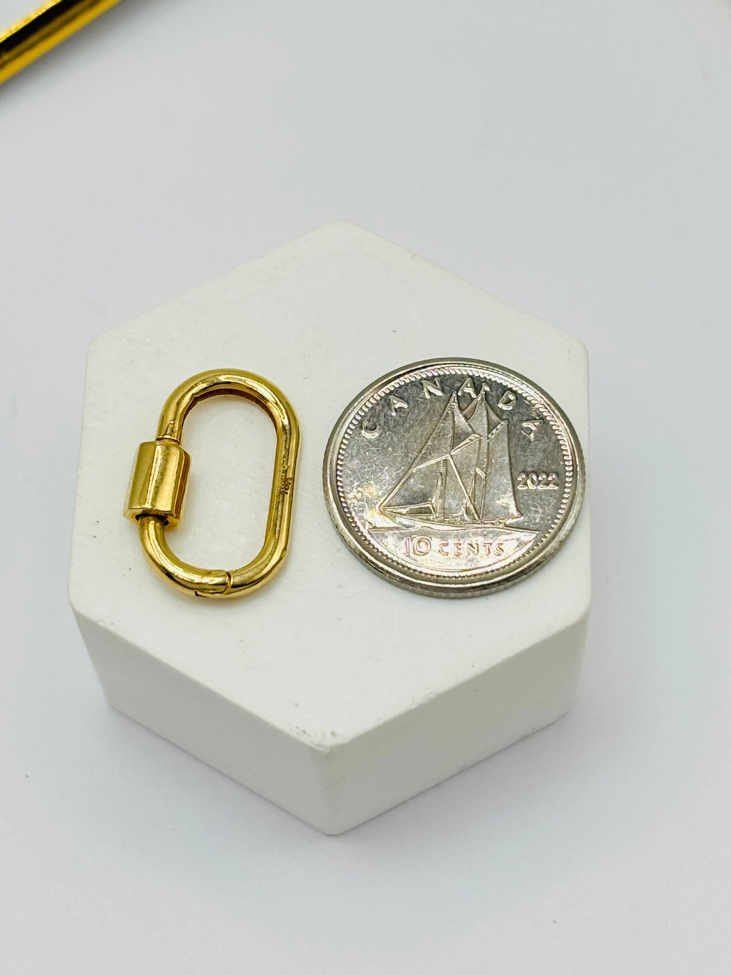 18K Gold Plain Carabiner