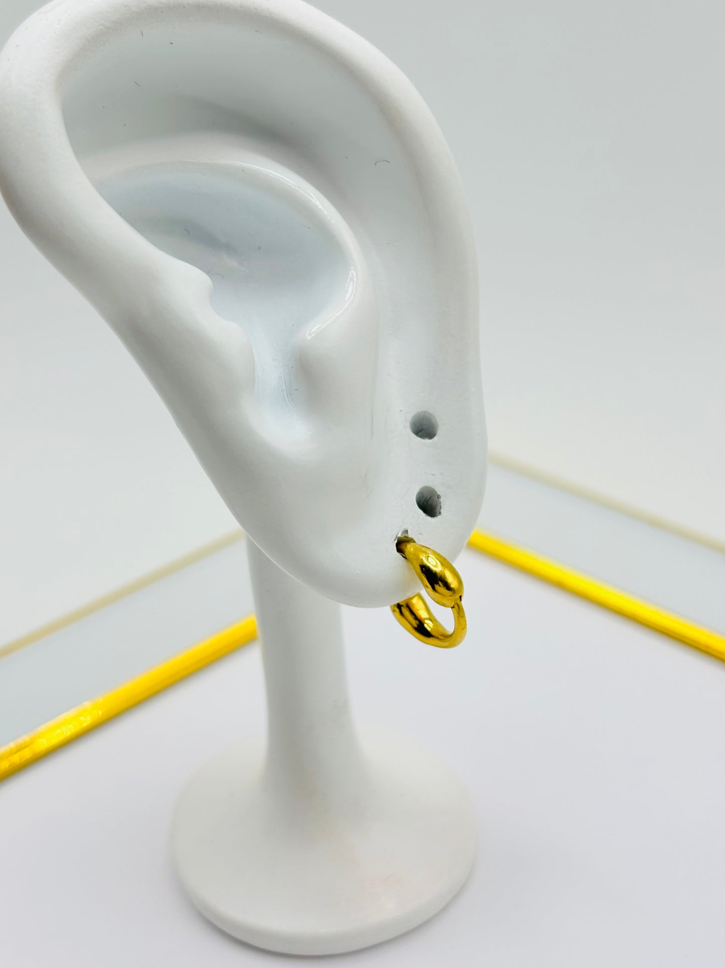18K Gold Teardrop Loop Earrings
