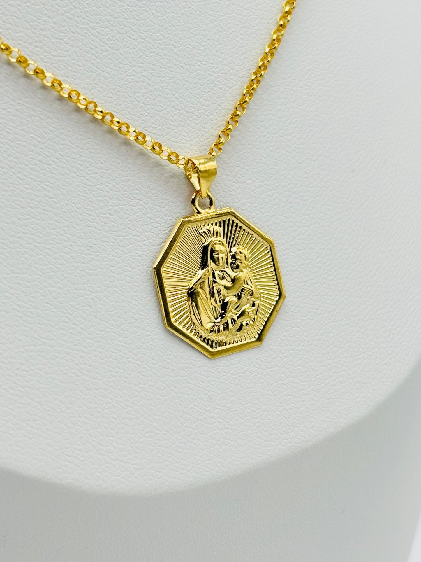 18K Gold Religious Necklace