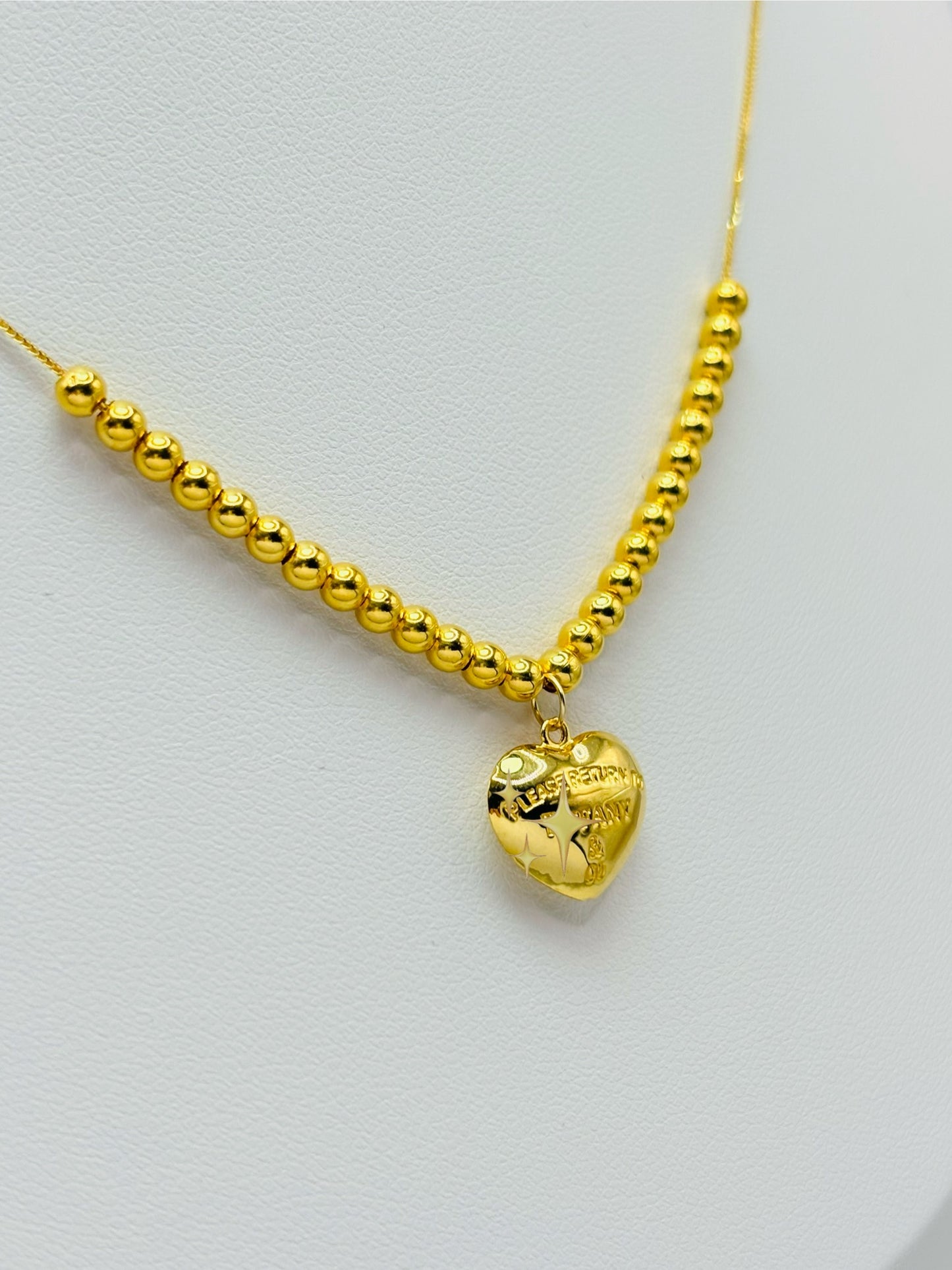 18K Gold Running Ball & Heart Charm Necklace