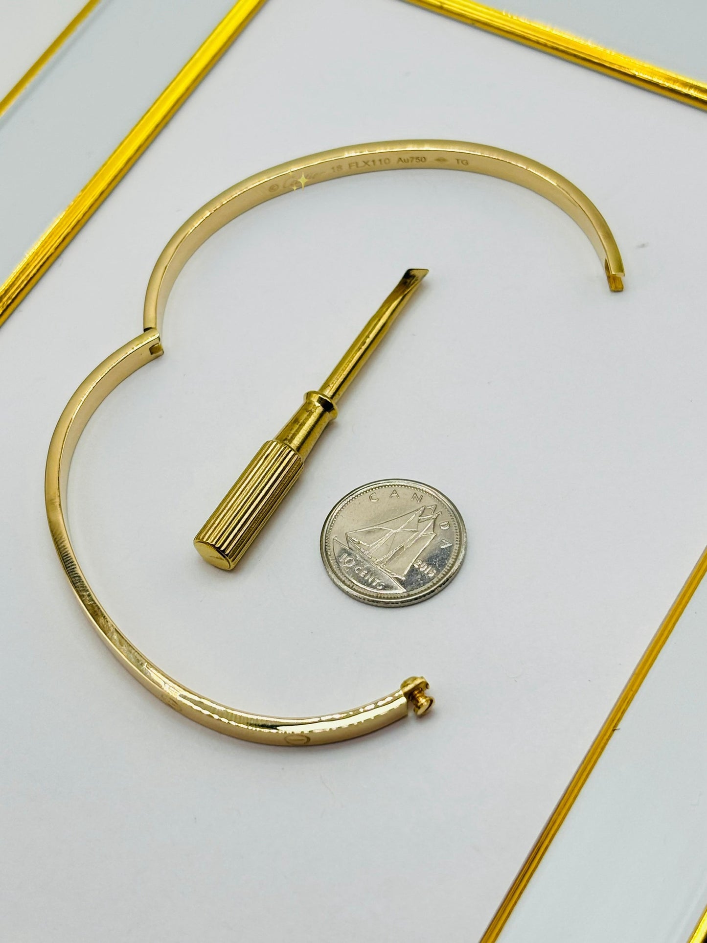 18K Gold Screw Type Bangle