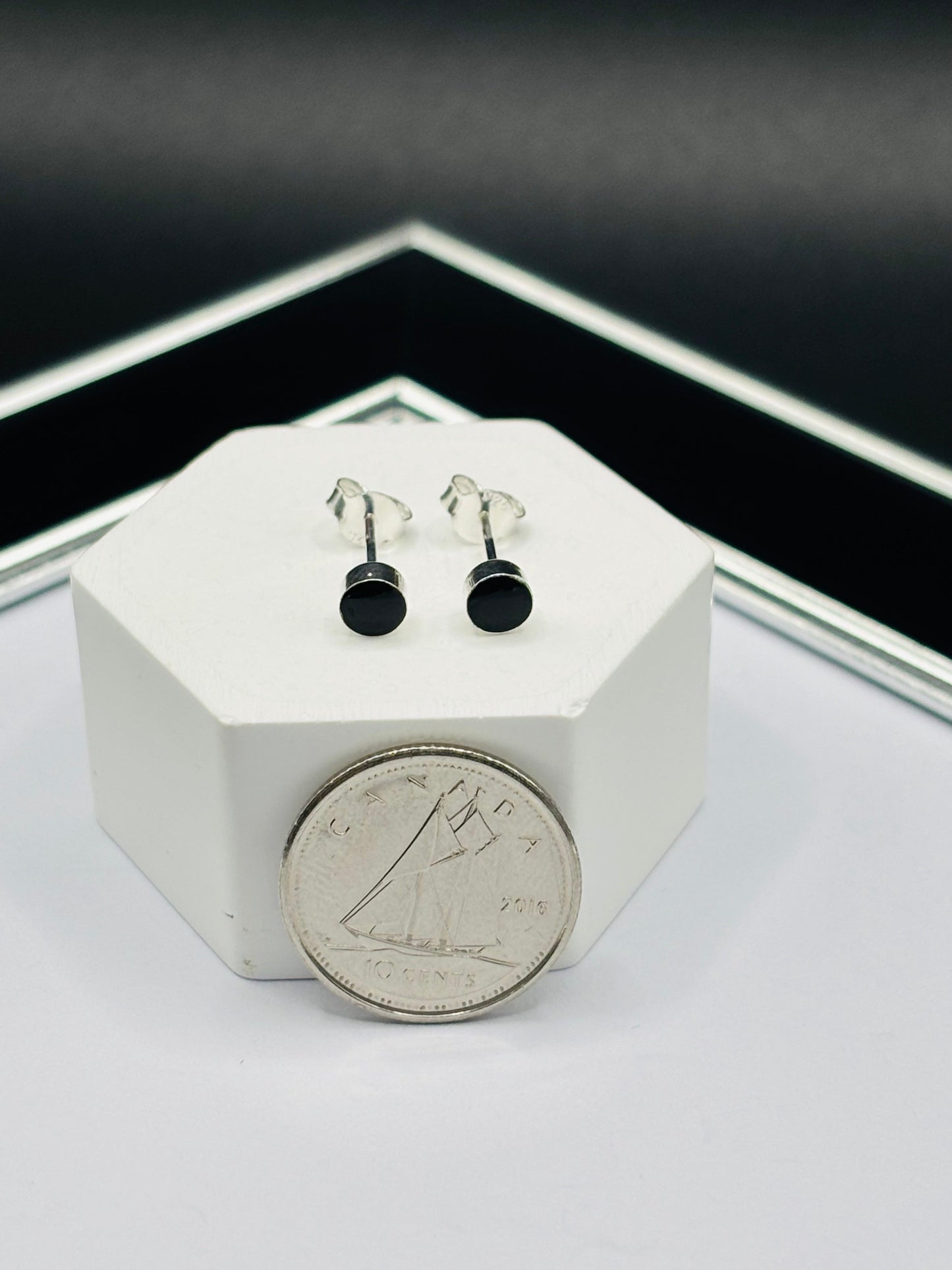 S925 Silver Black Earrings