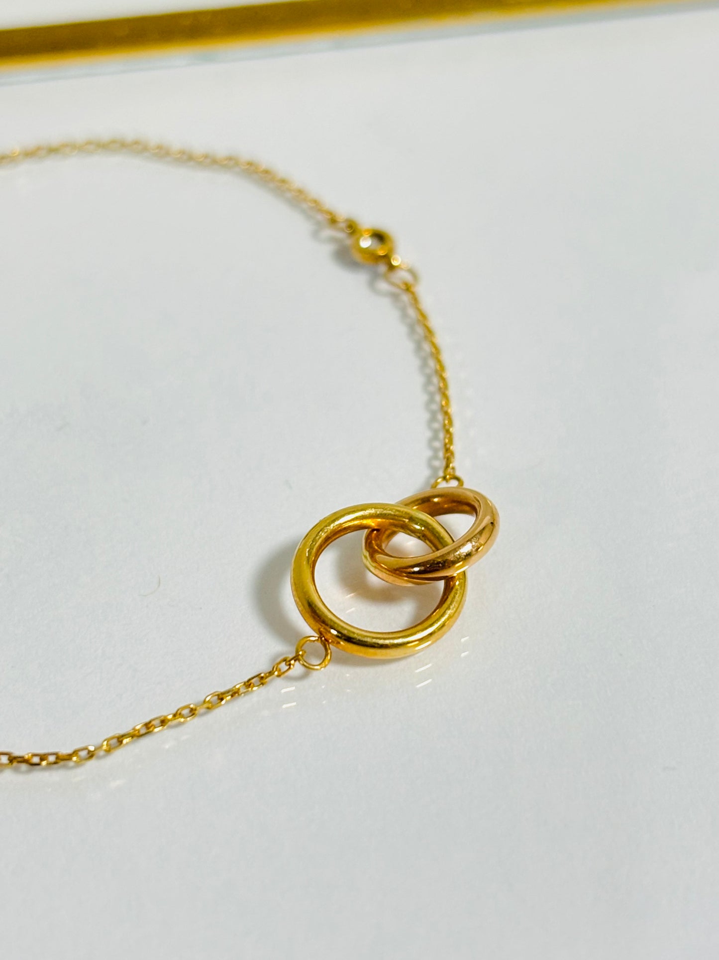 18K Gold Double Circle Bracelet
