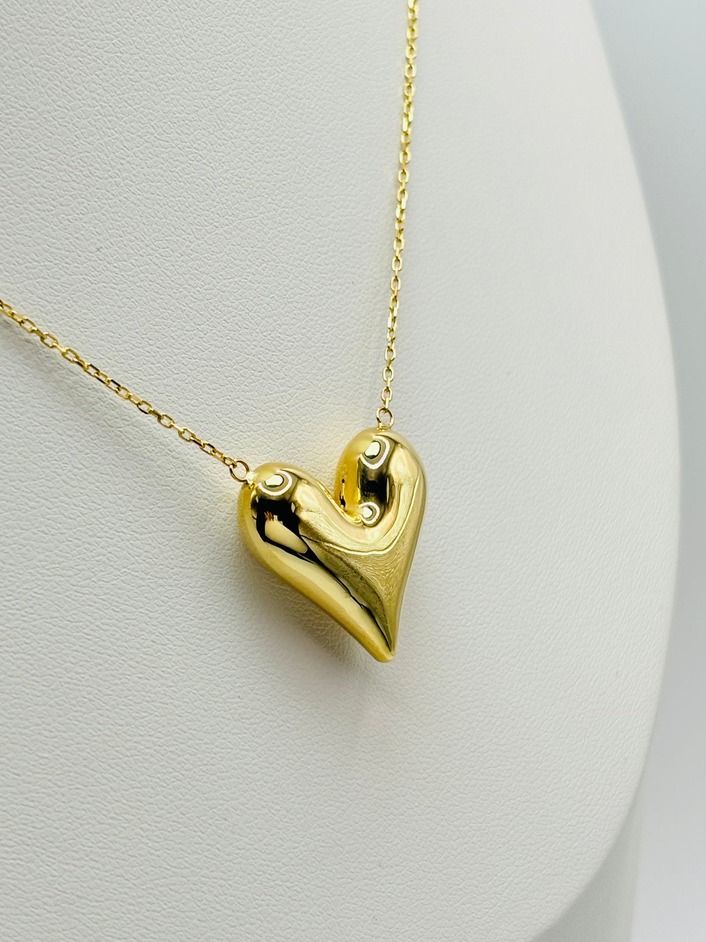 K18 Japan Gold Attached Heart Necklace