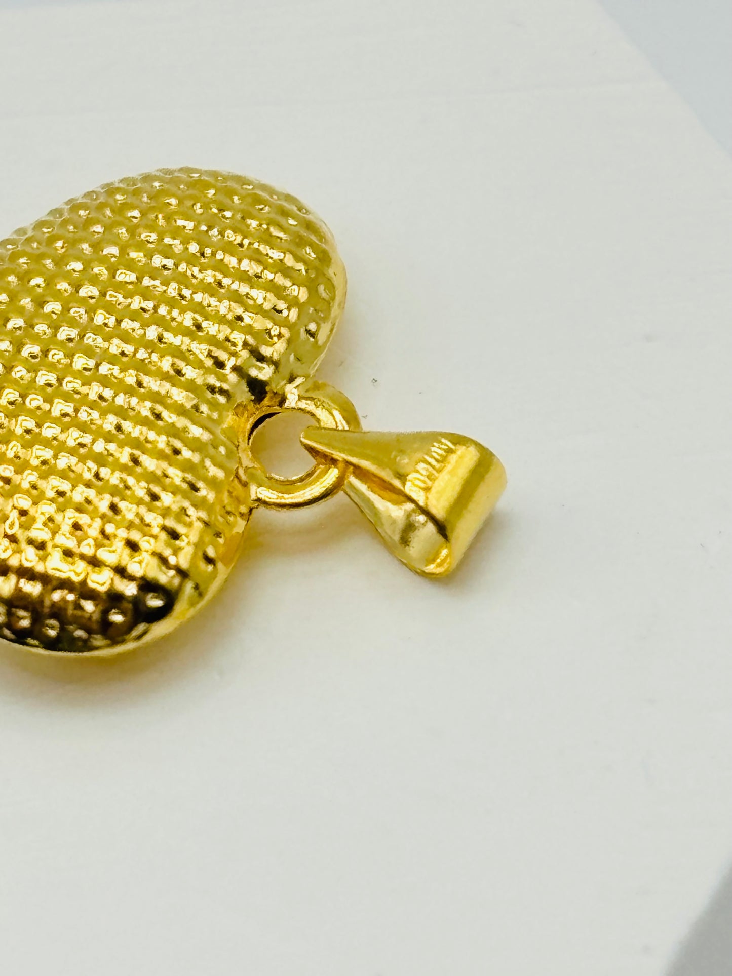 18K Gold Heart Pendant