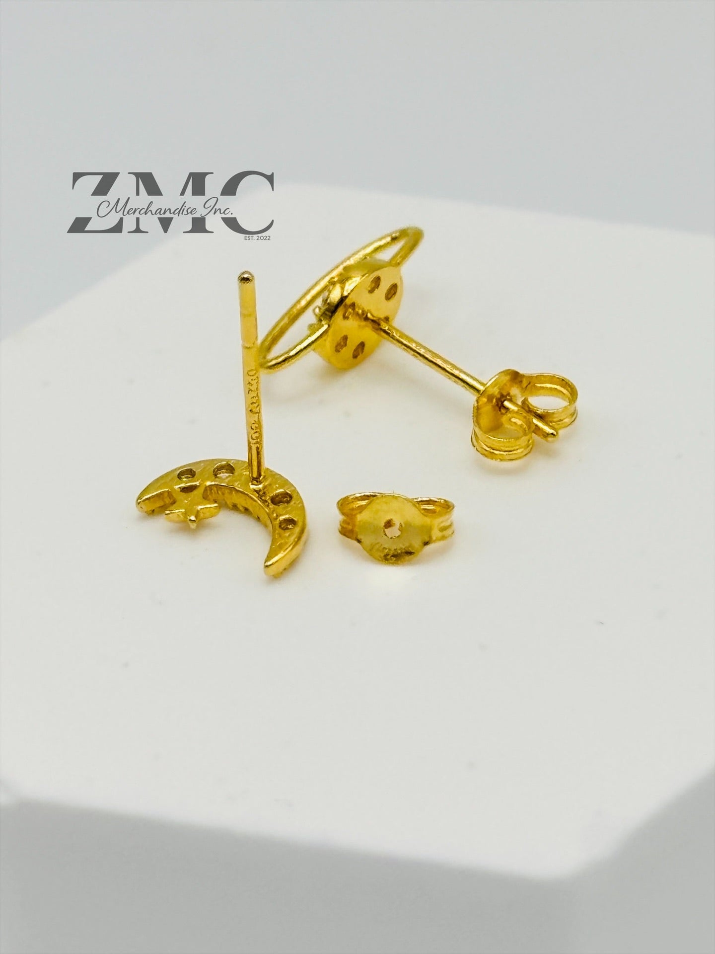 18K Gold Moon Moissanite Diamond Earrings