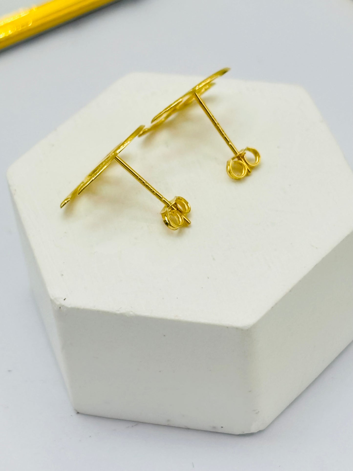 18K Gold Earrings