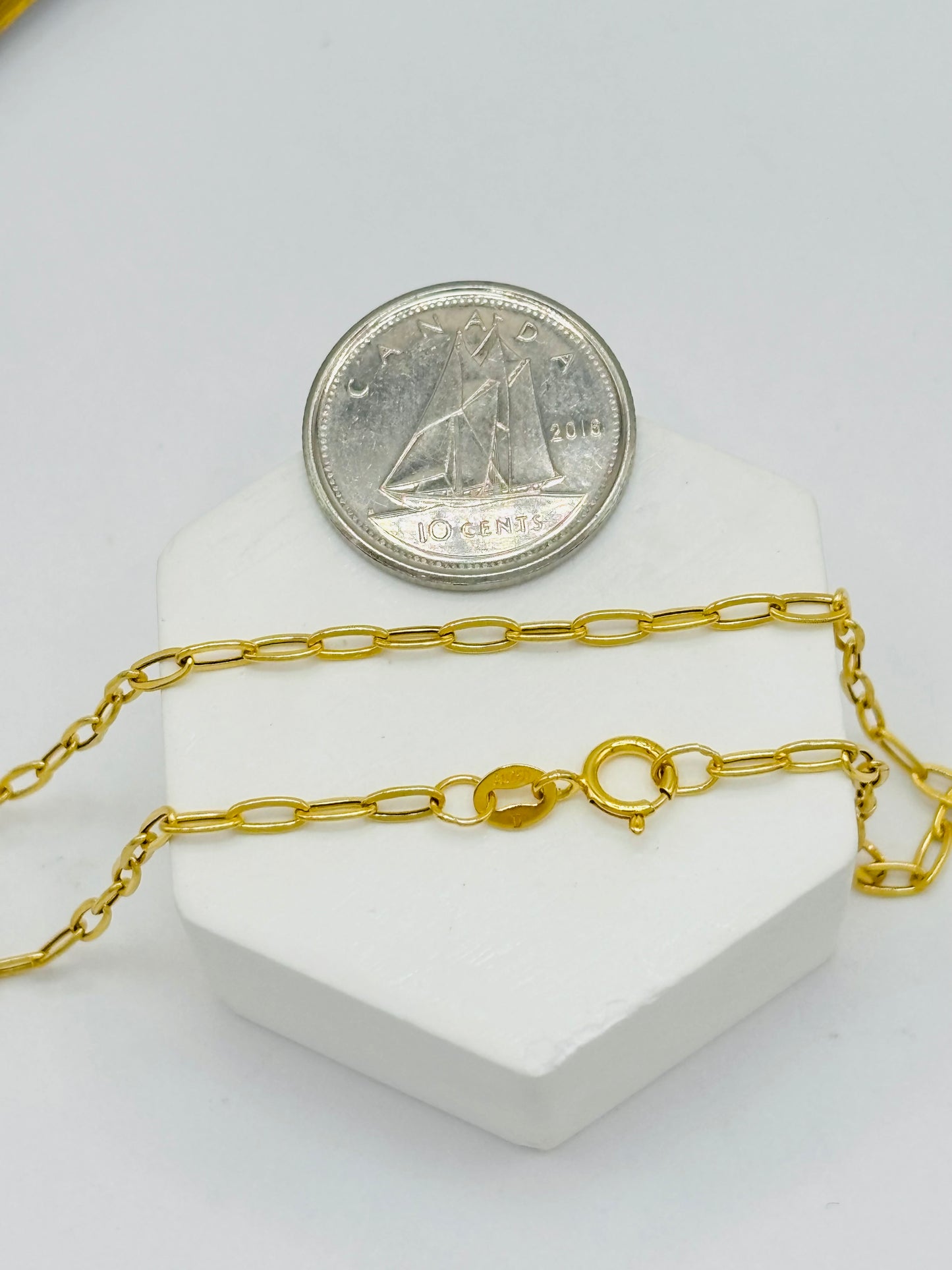 18K C paperclip Necklace