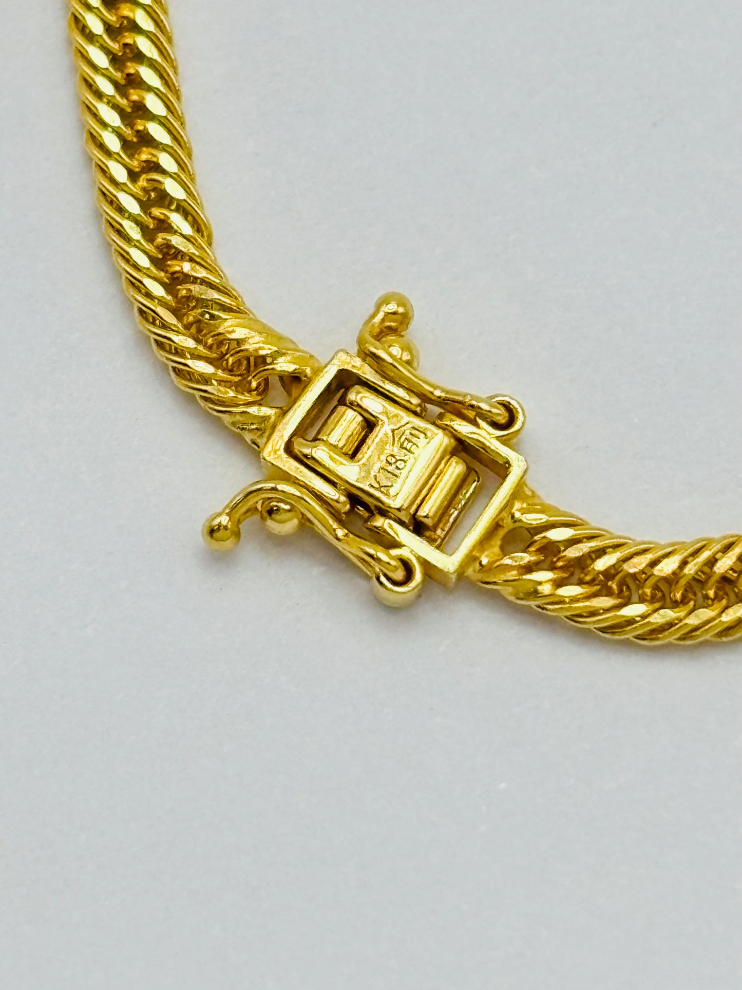 K18 Japan Gold Triple Lock 2.8mm