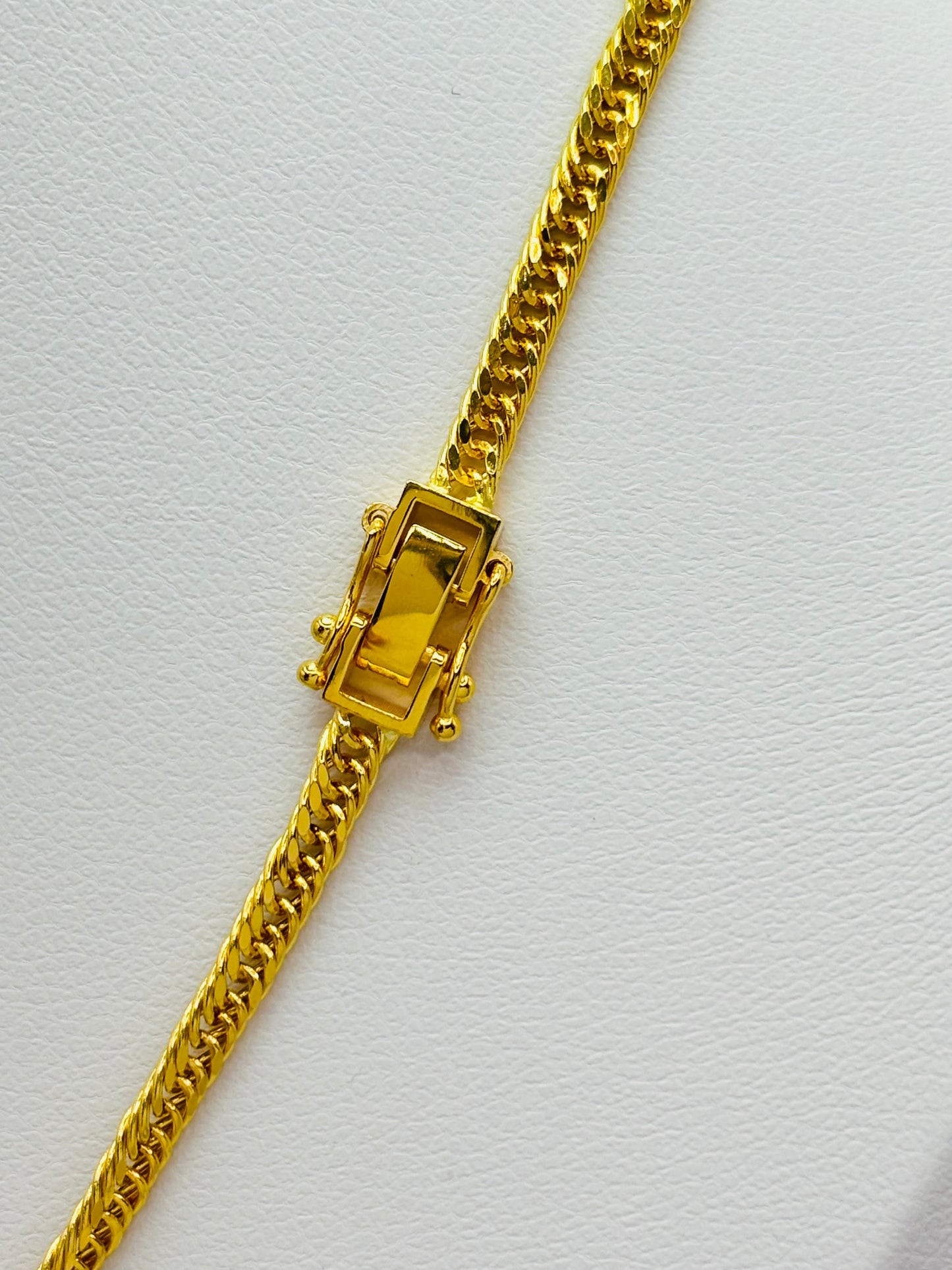 18K Gold Triple Lock Chain 16"