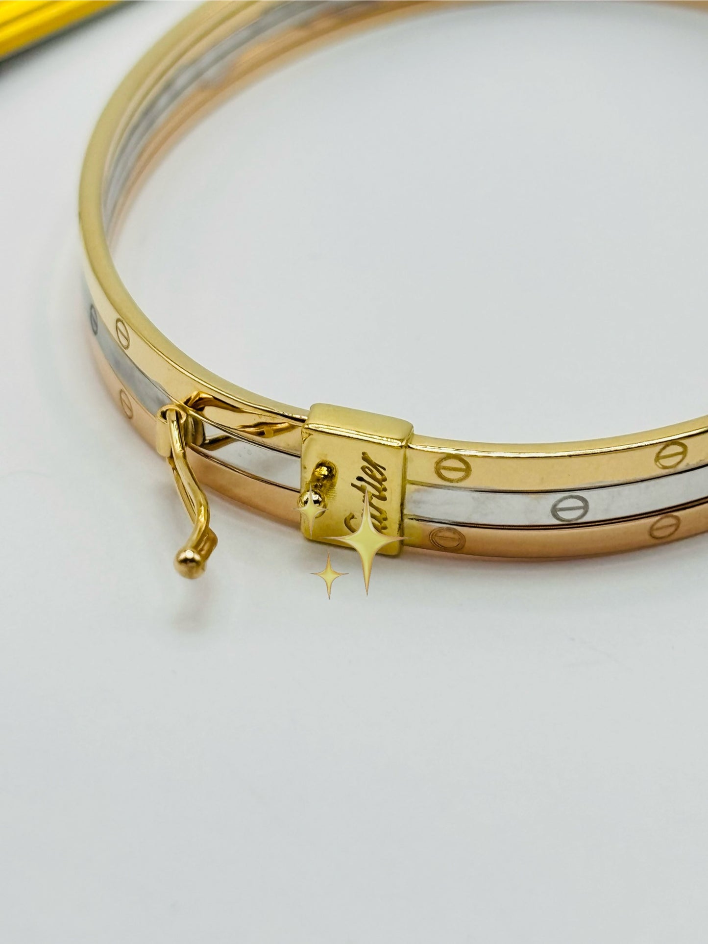 K18 Japan Gold Tri-color Clip Bangle (Please Read the Description)