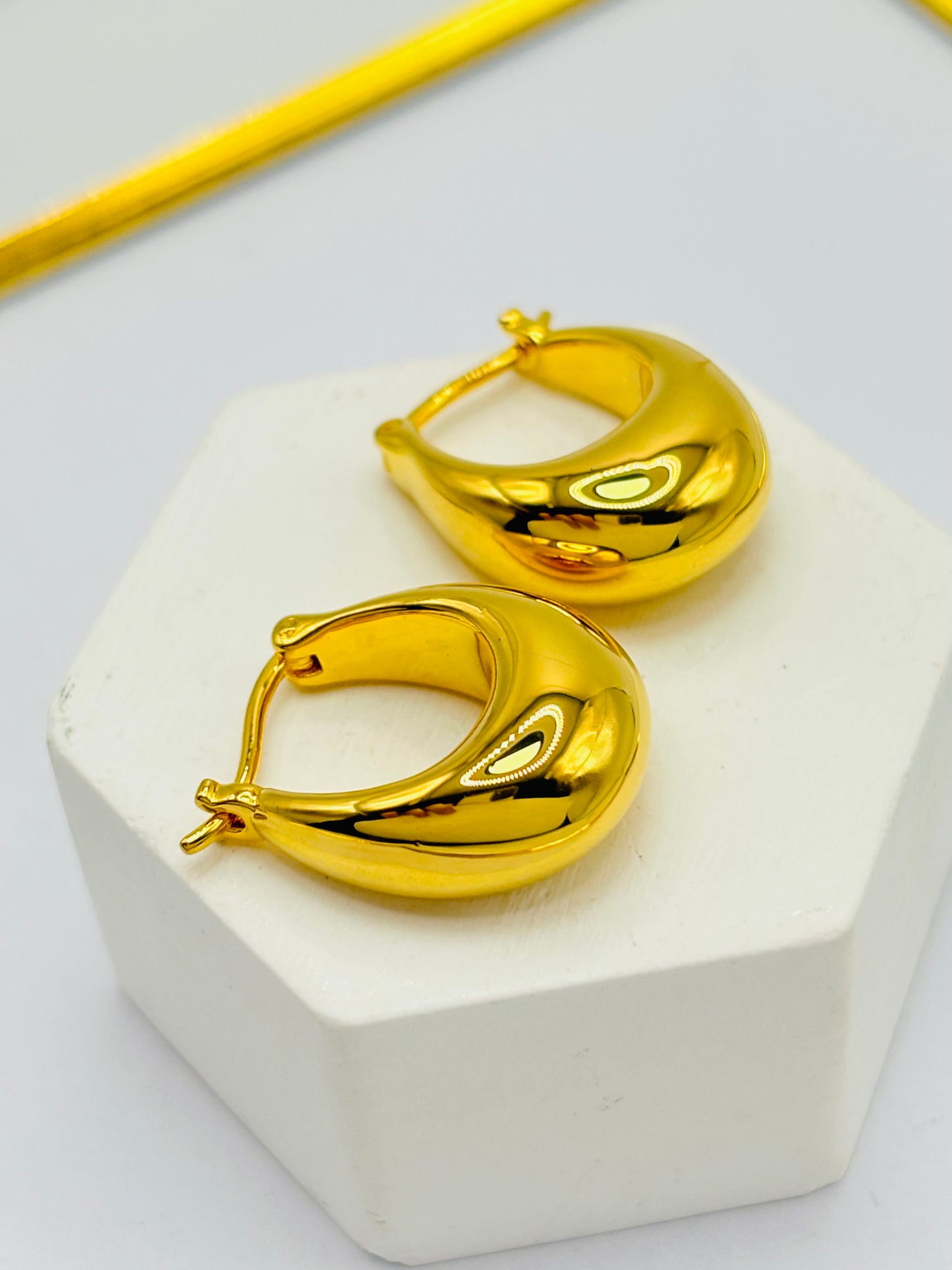 18K Gold Small Dome Loop Earrings (Electroform)
