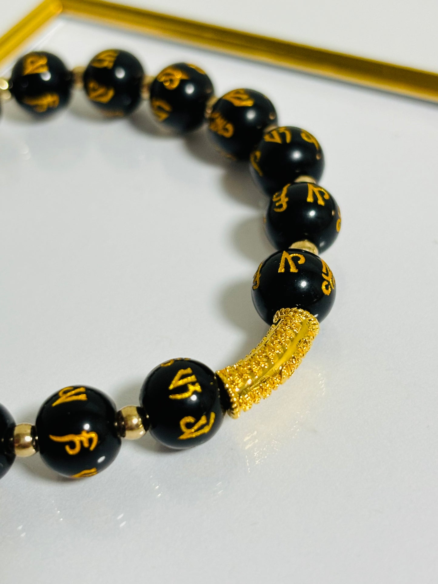 18K Gold Lucky Baifu Bracelet Black Agate Mantra
