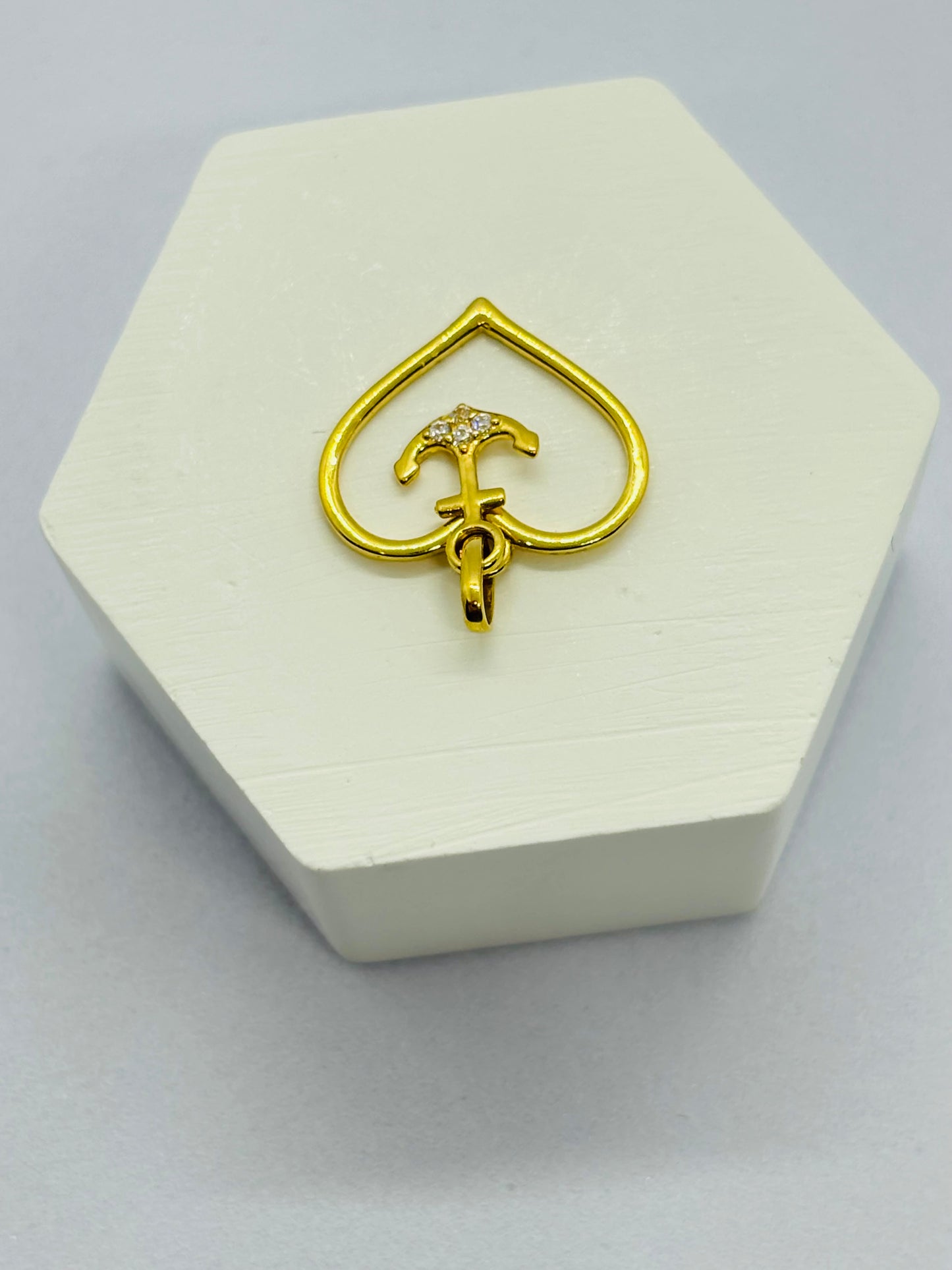18K Gold Heart and Anchor Pendant