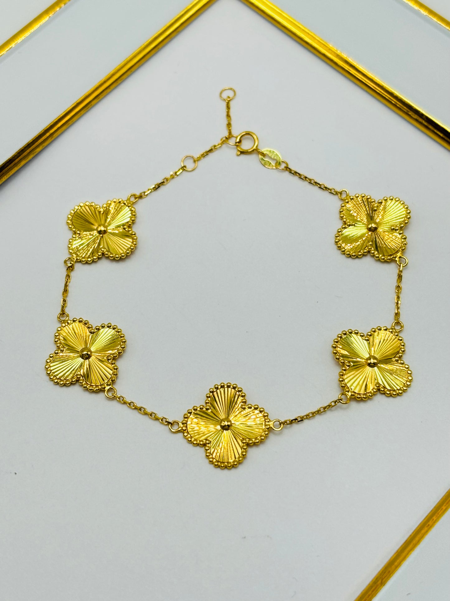 18K Gold Clover Bracelet