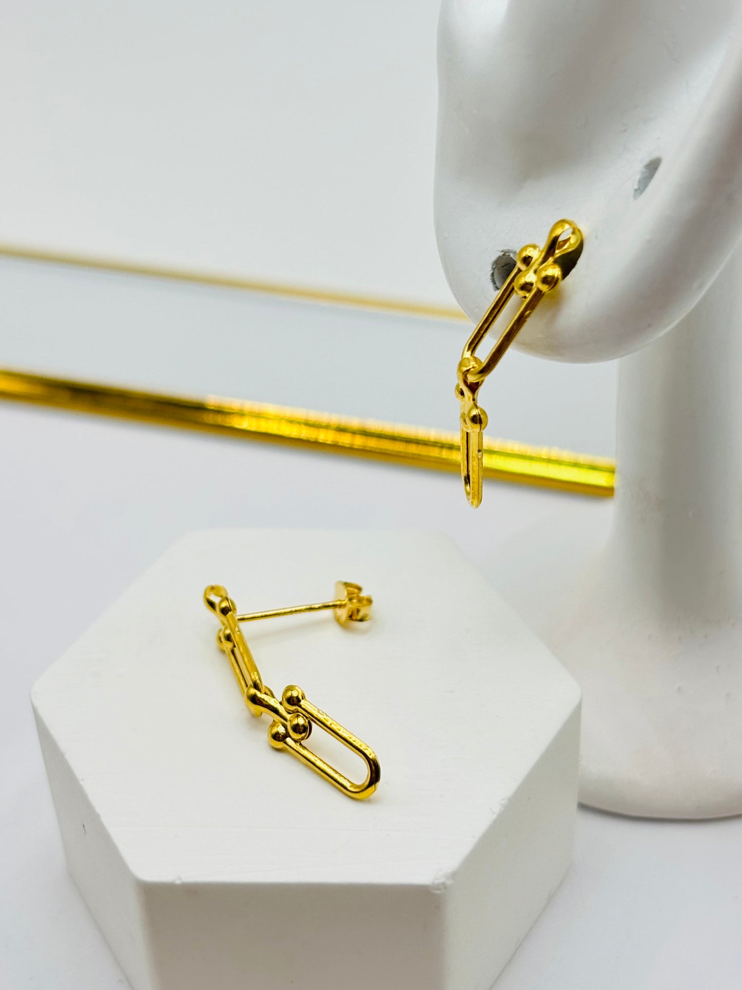 18K Gold Flat hardware Dangling Earrings