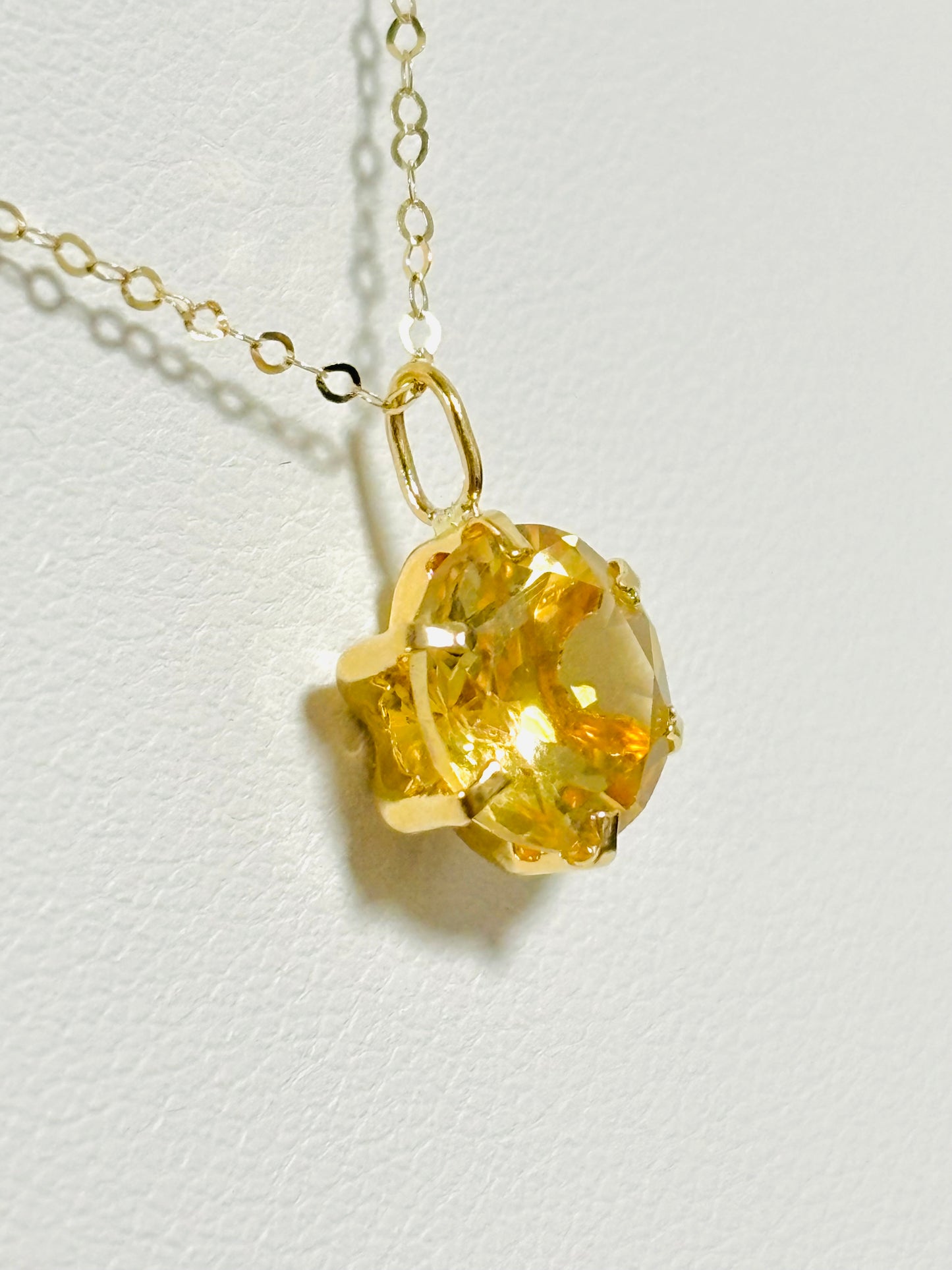 K18 Japan Gold Natural Citrine Earrings and Pendant Set