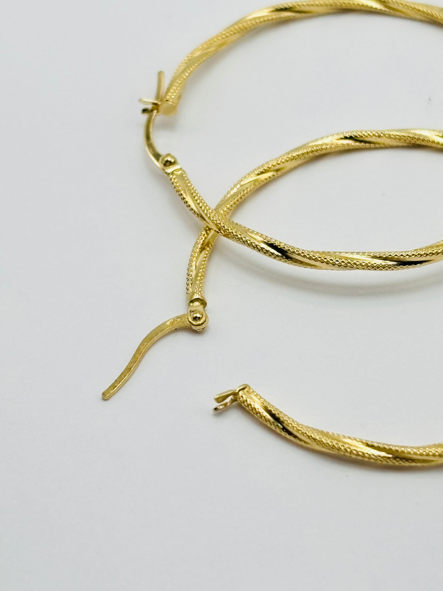 18K Gold Twisted Loop Earrings 43mm