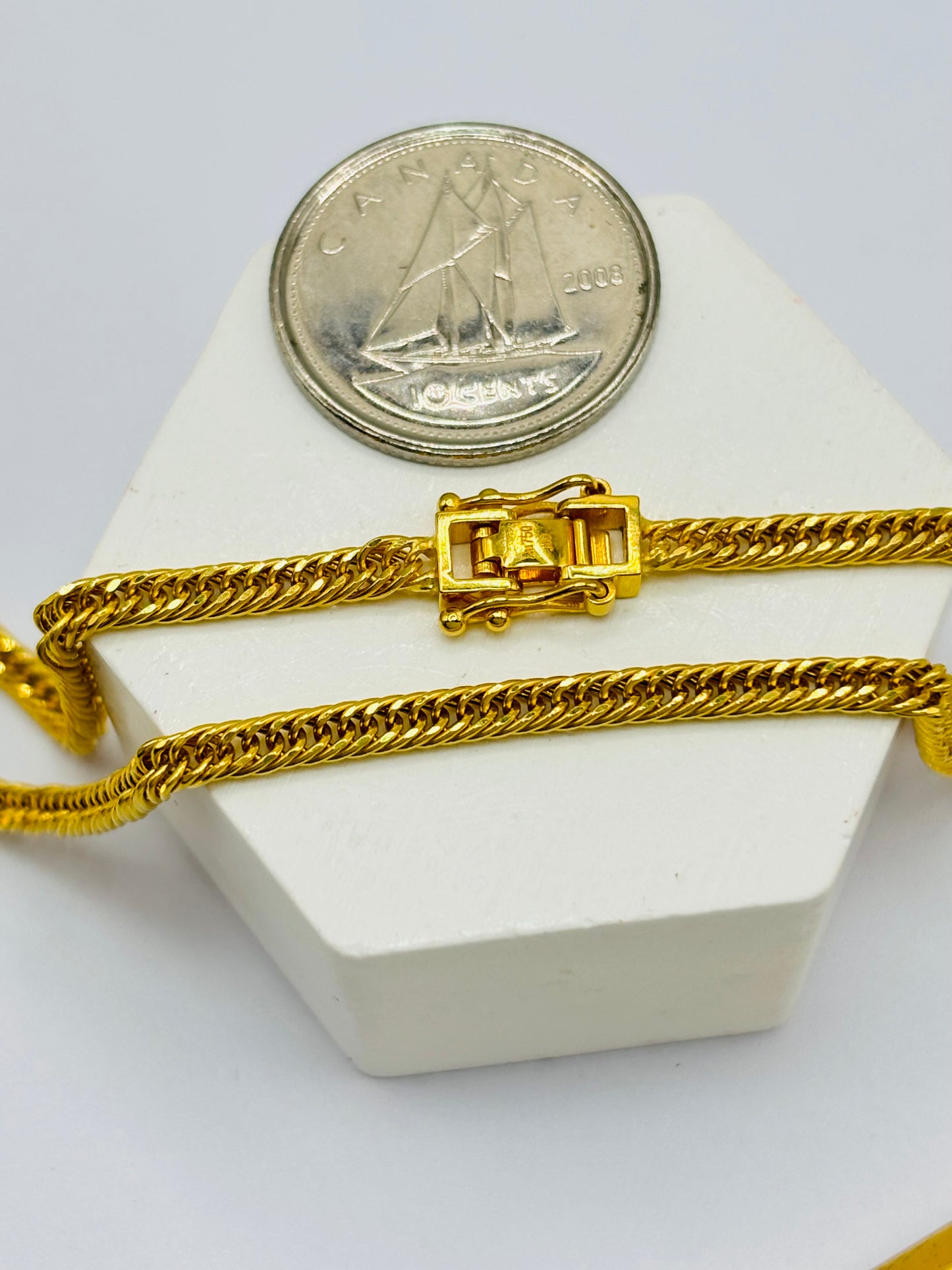 18K Gold Triple Lock Chain with Padlock Pendant Set