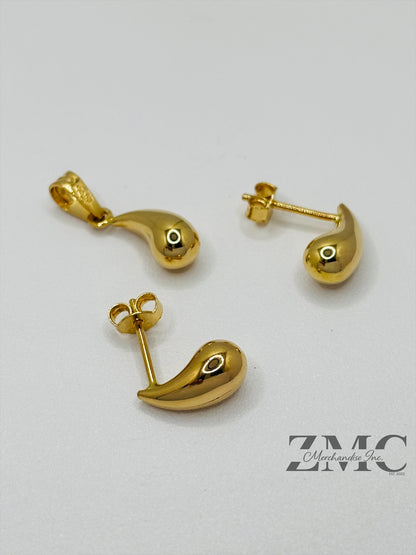 18K Gold Earrings and Pendant Teardrop Set