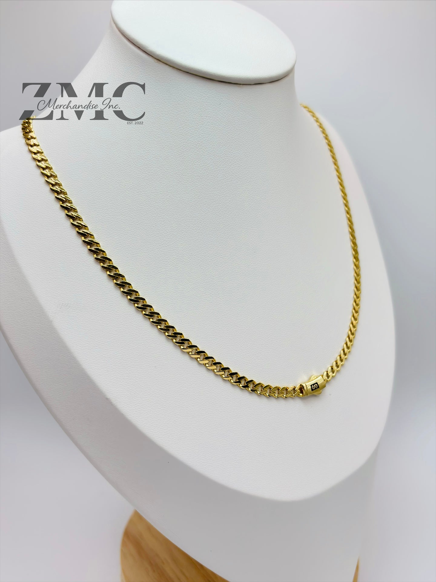 18K Gold M Chain/Necklace