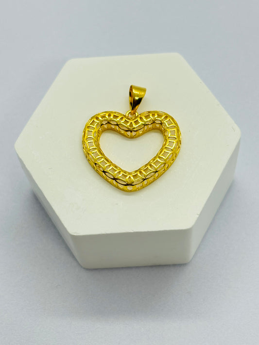 18K Gold Heart Money Catcher Pendant