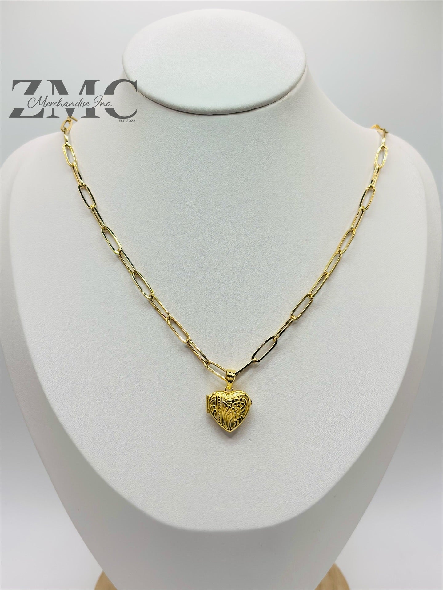 18K Gold Paperclip Heart Locket Necklace