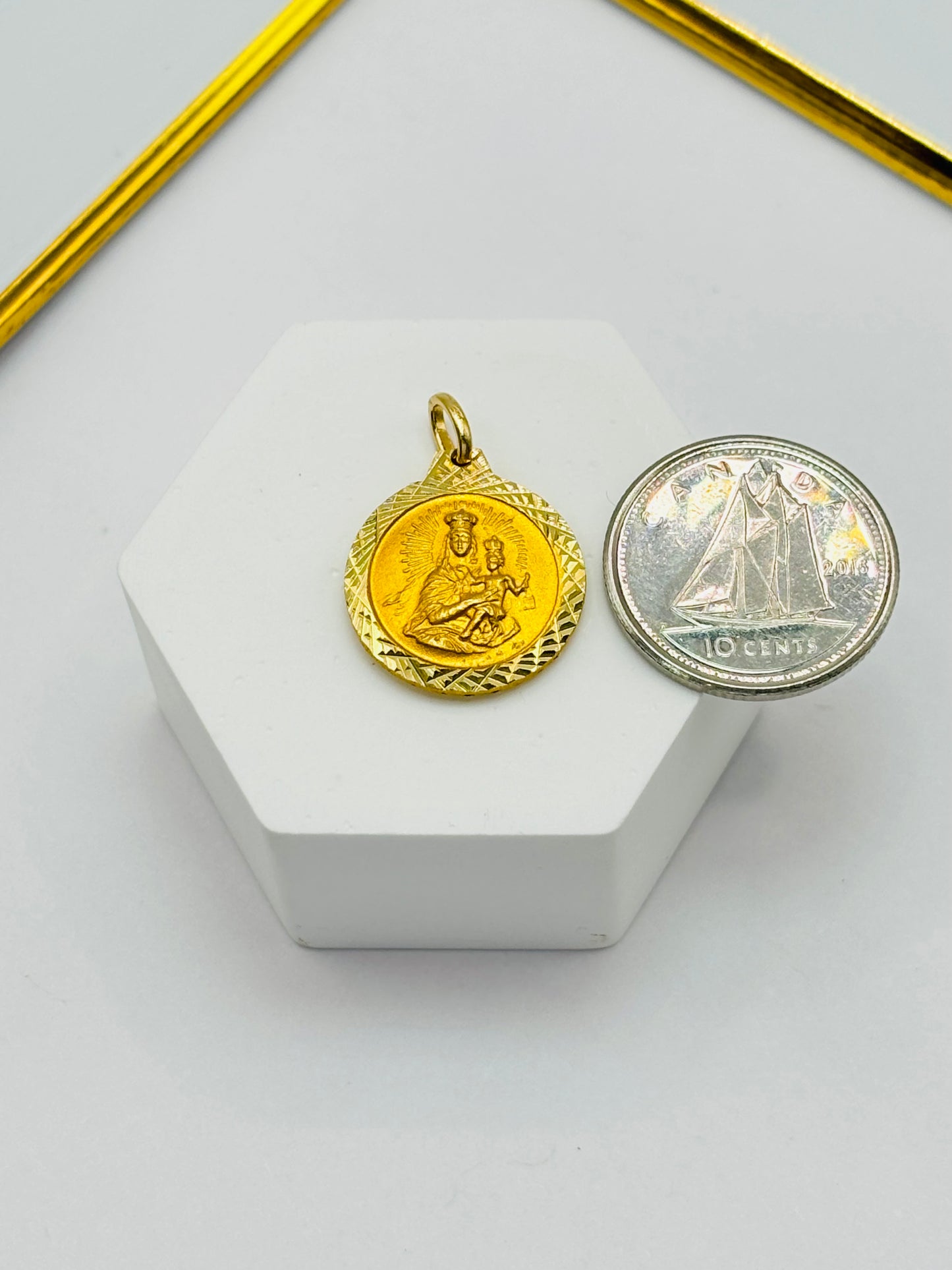 18K Gold Back to Back Religious Pendant