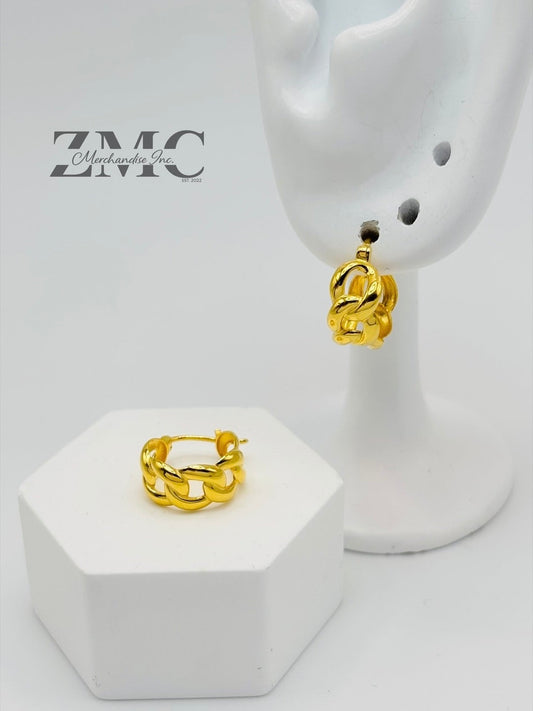 18K Gold Cadena Loop Earrings