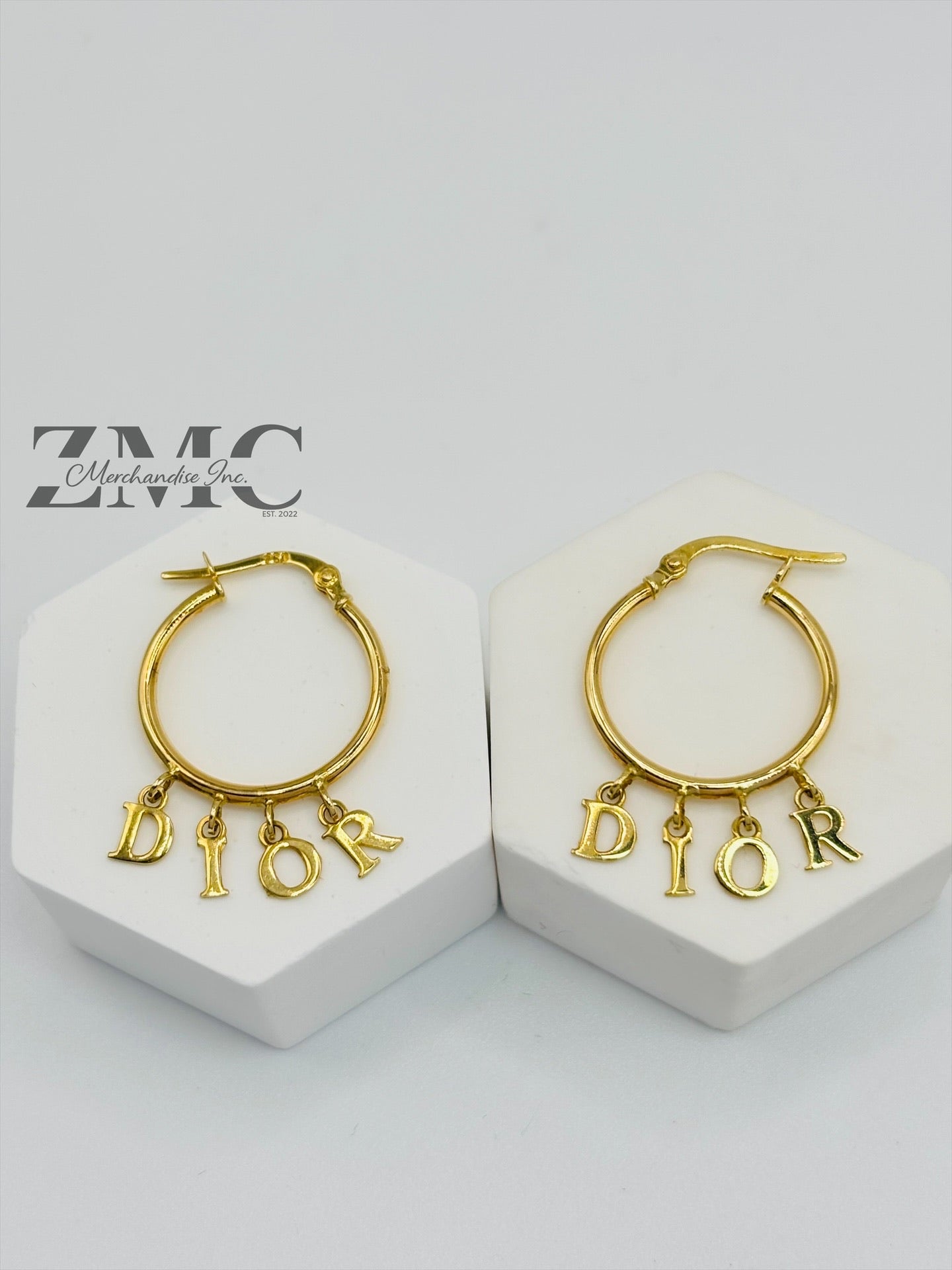 18K Gold D Loop Earrings