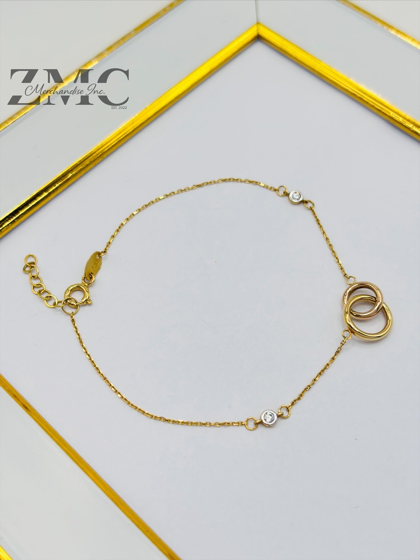 18K Gold Interlock Bracelet