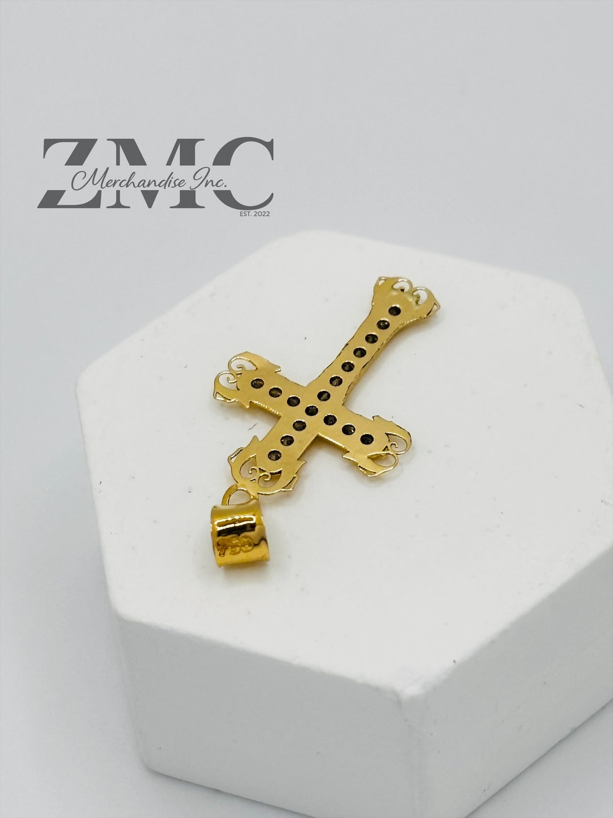18K Gold Cross Pendant