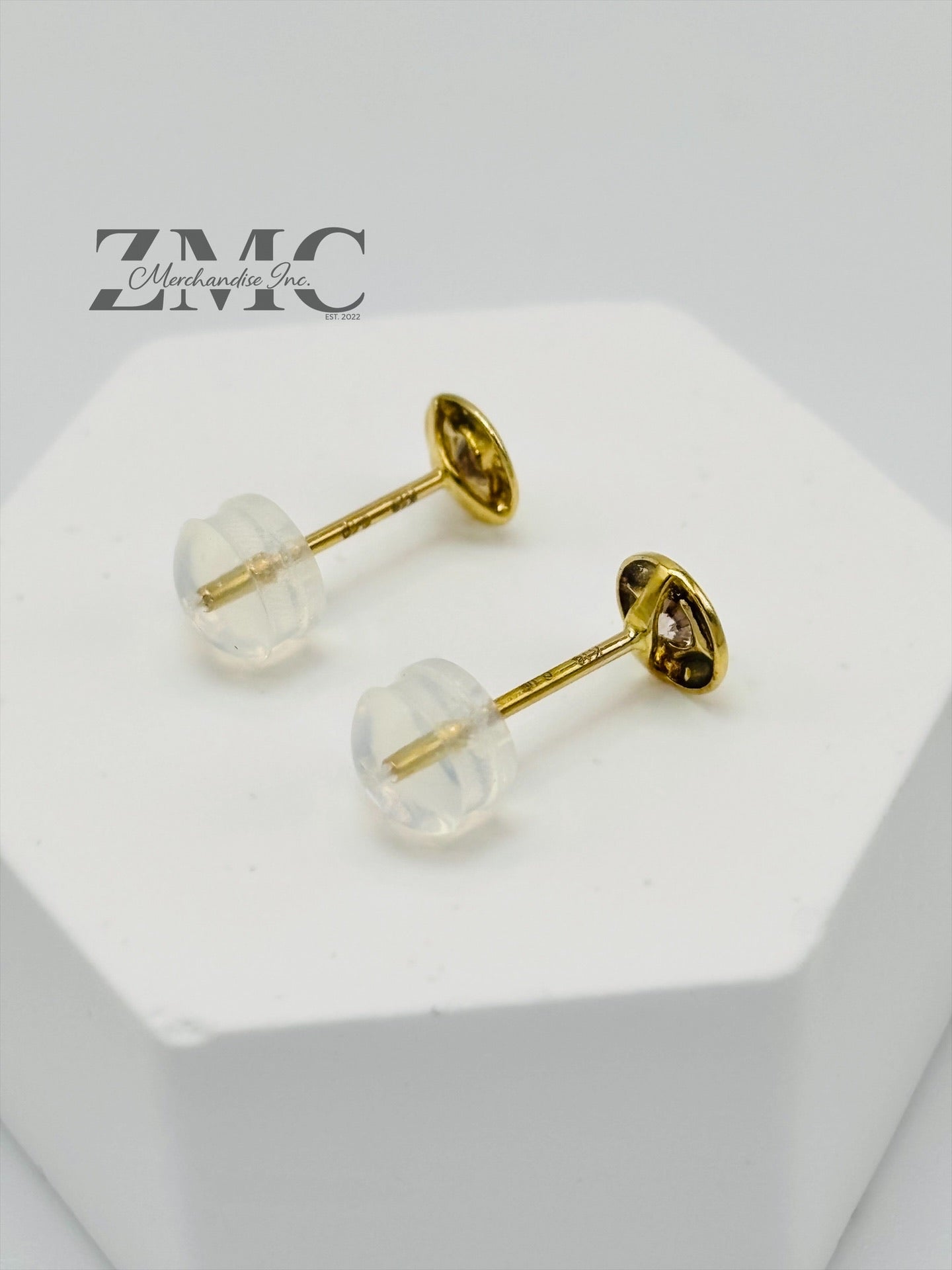 K18 Japan Gold Circle Natural Diamond Earrings 0.20ct