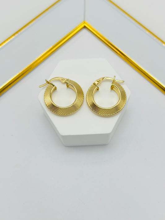 18K Gold Line Loop Earrings