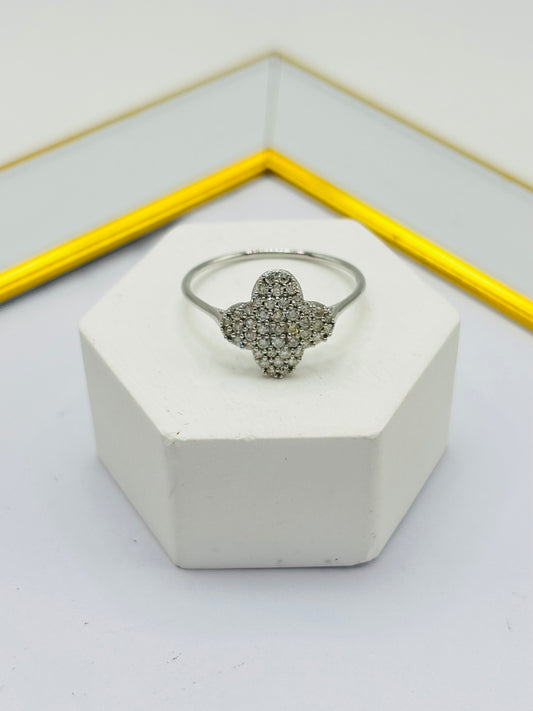 K18 Japan Gold Clover 0.50 carat Natural Diamond Ring