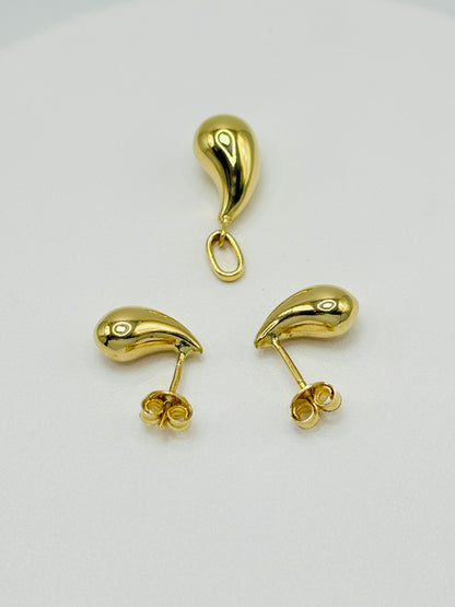 18K Gold Teardrop Earrings and Pendant Set
