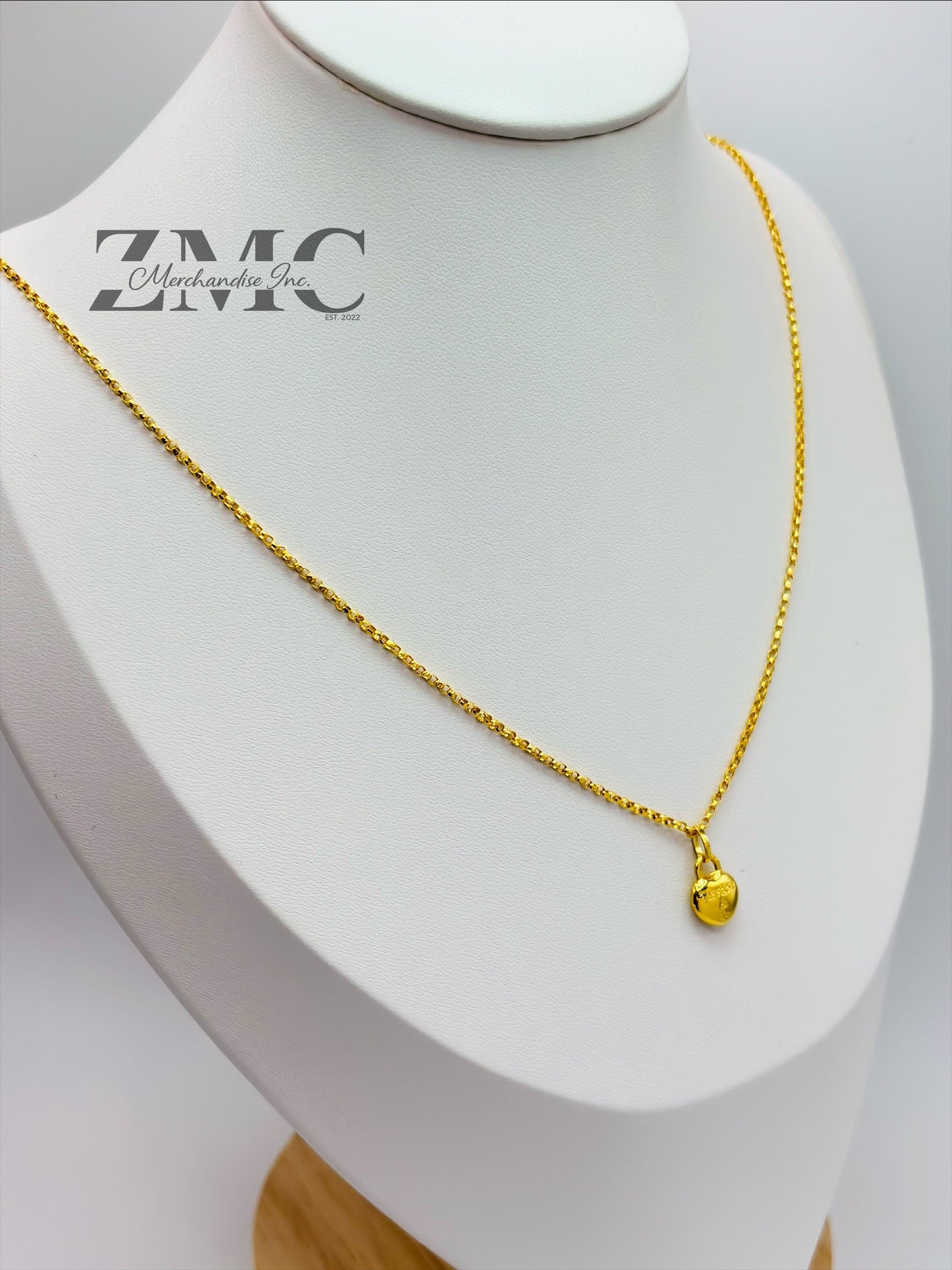 18K Gold Tauco Heart Necklace