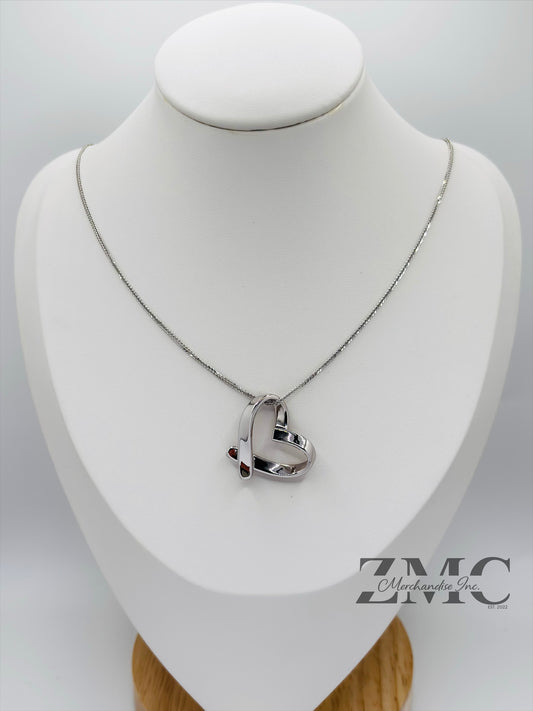 18K White Gold Open Heart Necklace
