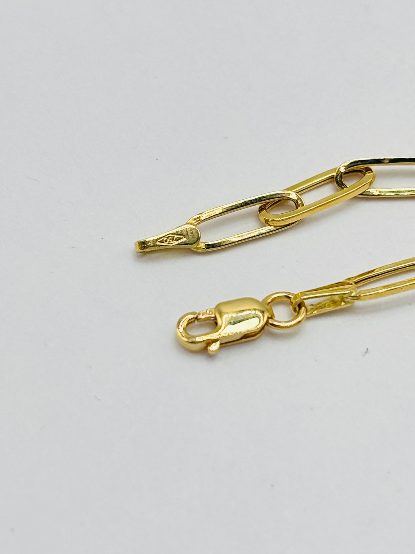 18K Gold Paperclip Bracelet 11 mm Link (Lobster Lock)