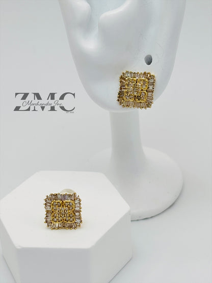 K18 Japan Gold Princess Round Baguette Natural Diamond Earrings 1 carat