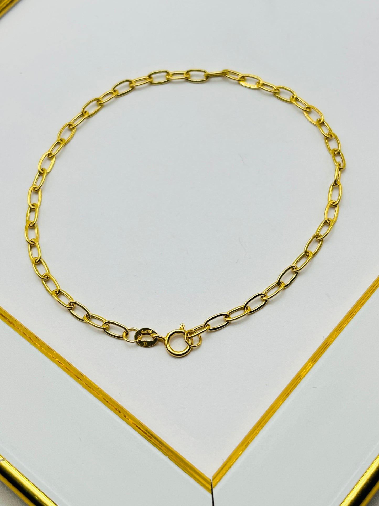 18K Gold Small Link Paperclip Bracelet