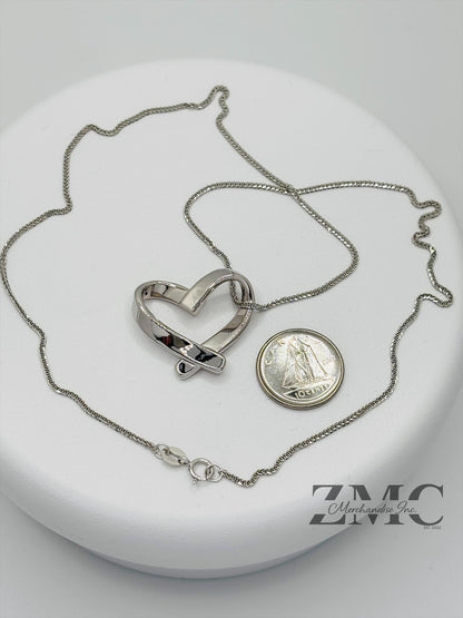 18K White Gold Open Heart Necklace