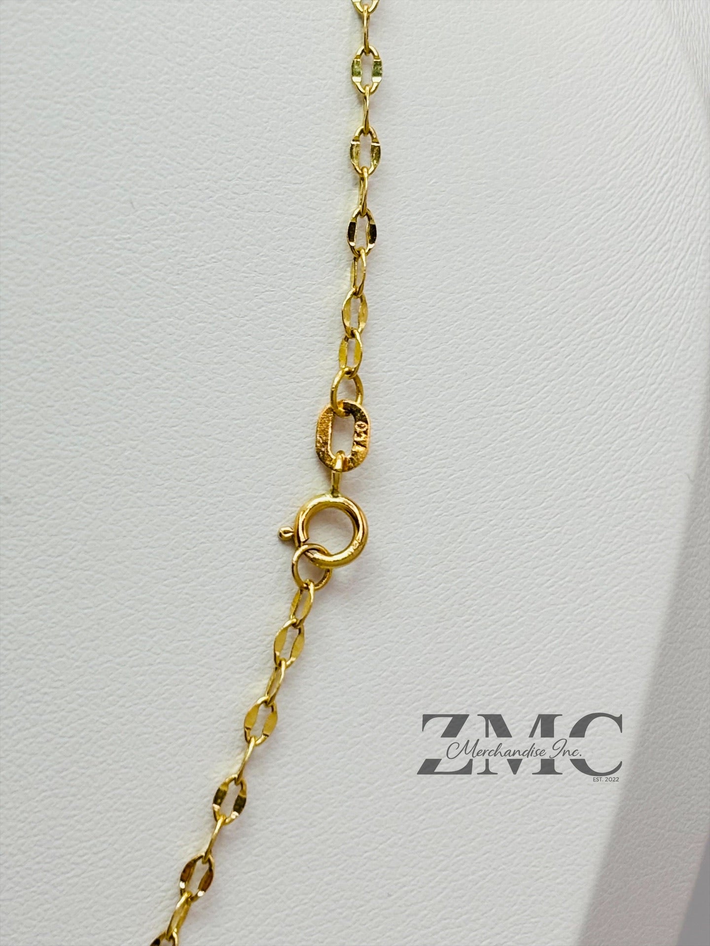 18K Gold L Necklace
