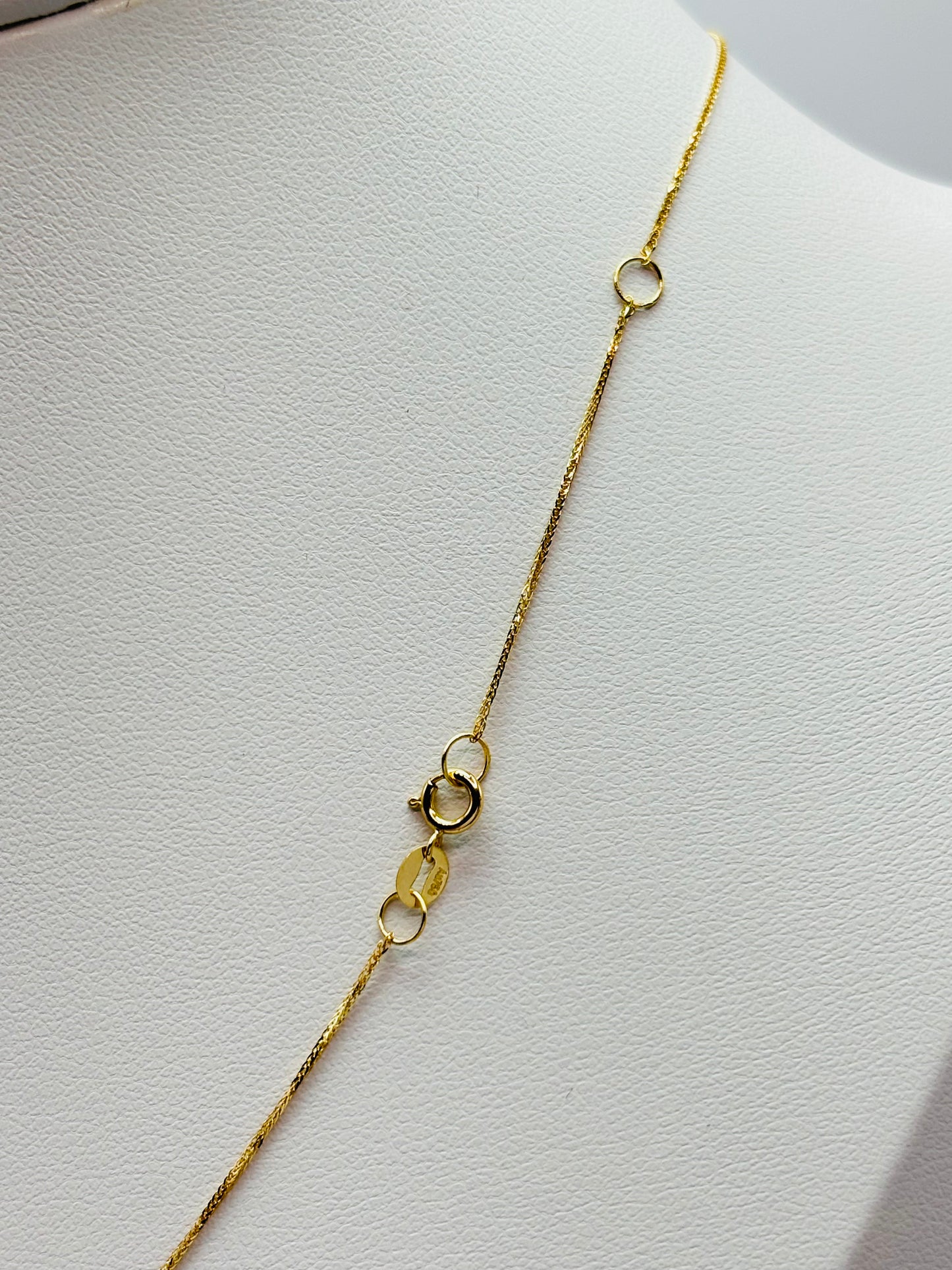 18K Gold Barrel & Ball Attached Necklace