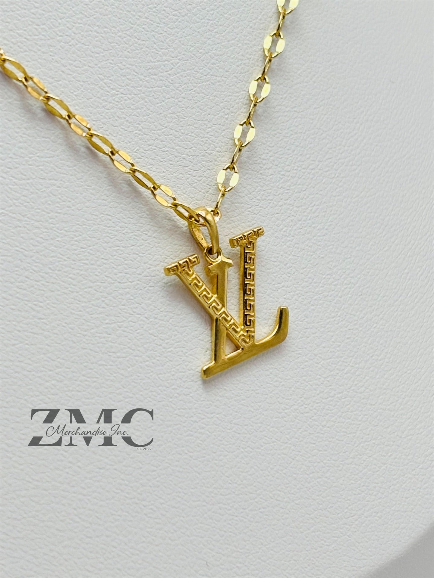 18K Gold L Necklace