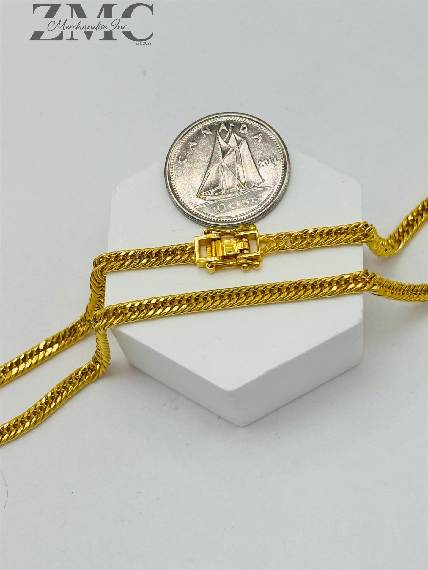 18K Gold Triple Lock Chain
