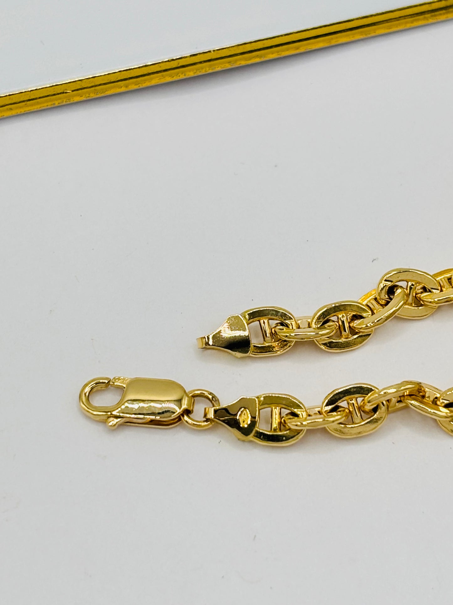 18K Gold Bracelet
