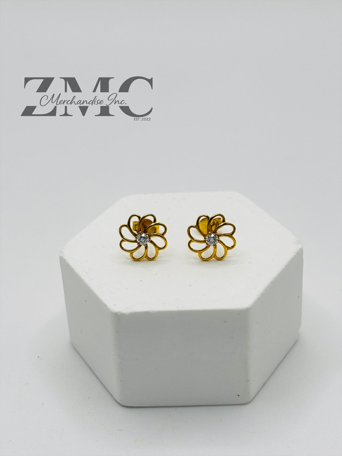 18K Gold Flower Moissanite Diamond Earrings