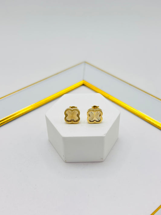 18K Gold Clover Earrings