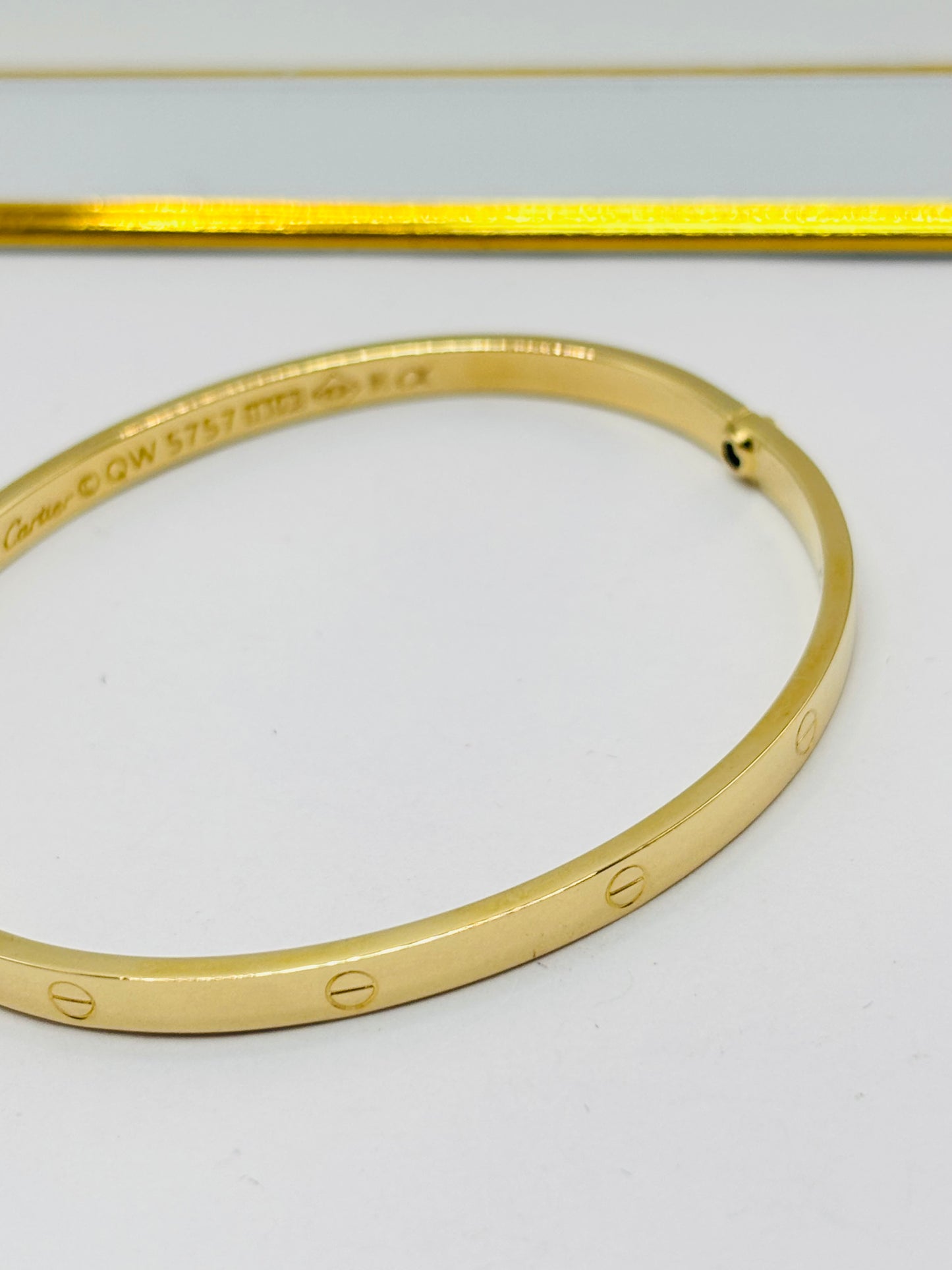 18K Gold Love Slim Bangle Screw Type